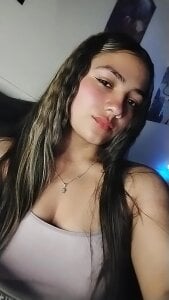 Nahiara_velez