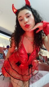 IvonnyCooper Halloween 🎃✨ Pic 6