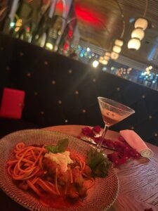 giuliana_andrade Delicious dinner with myself Pic