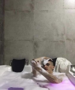 20_matthew Public Pic 2