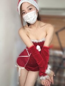 Ki-_-i クリスマスサンタ🎅🩷 Foto 4
