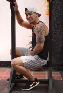 Damian09_