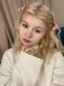 ShontaWasilko My new cutie outfit for you Pic