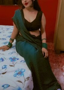 _Kamakshi Public XXX Photo 5