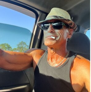 Tommy_Love23 Public Pic 5