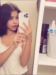 DoloresNelson Public Pic 6