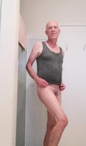 angie-puttana Angie showing feminine side Pic 2