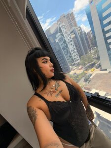 LauriInk1 Sexy lauri🥵 Immagine  2