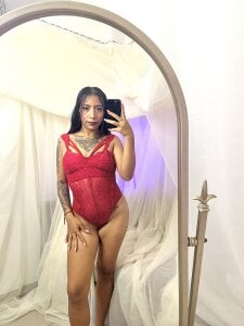 Public od Zoe_borgues  5 snímek