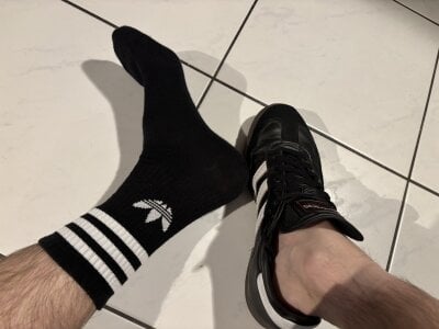 sportive_hunk Sporty Feet Pic 4