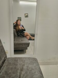 LizzClark Public Pic 3