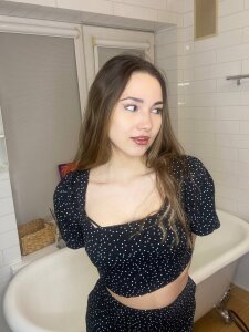 LeenaPuita Today in my favorite dress Foto 9