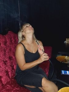 Lapussia_ Public  2টি ছবি