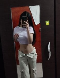 alexandra_venuss Public Pic 2