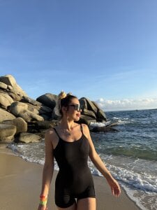 dalilathoms_ Public Pic 9