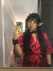 Zara_Snow take me to your fantasy world Pic