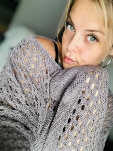 ZoeMesmerizeIf you're curious about ....read this.图片 3