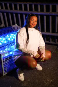 Emily_Brown18 Urban Pic 5