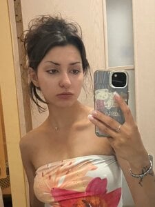 DovieMascall Public Pic