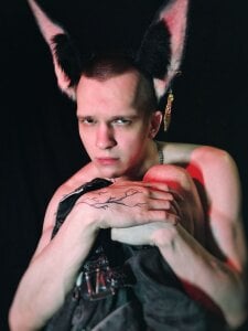 [2] NERDY CLASSMATE de ravi_olle  2 photos