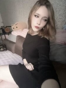 EvaLoveer Melody of My Skin Pic