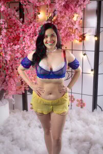 Victoria_PoetSNOW WHITE🍎 Bild 6