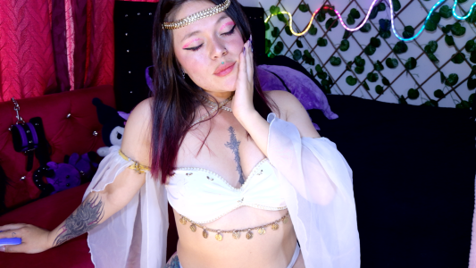 _kalypso_: Goddess of love ( 2 фото)