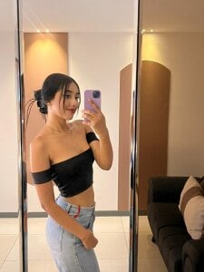 ScarlettBlaze_ Mirror ♥ Pic 3