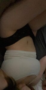 camandlilly422 Her Pic 5