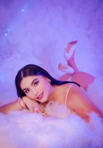 eva_sainnt an angel among the clouds Pic 3