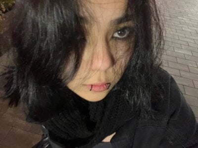 KhalilahGreis First steps Pic