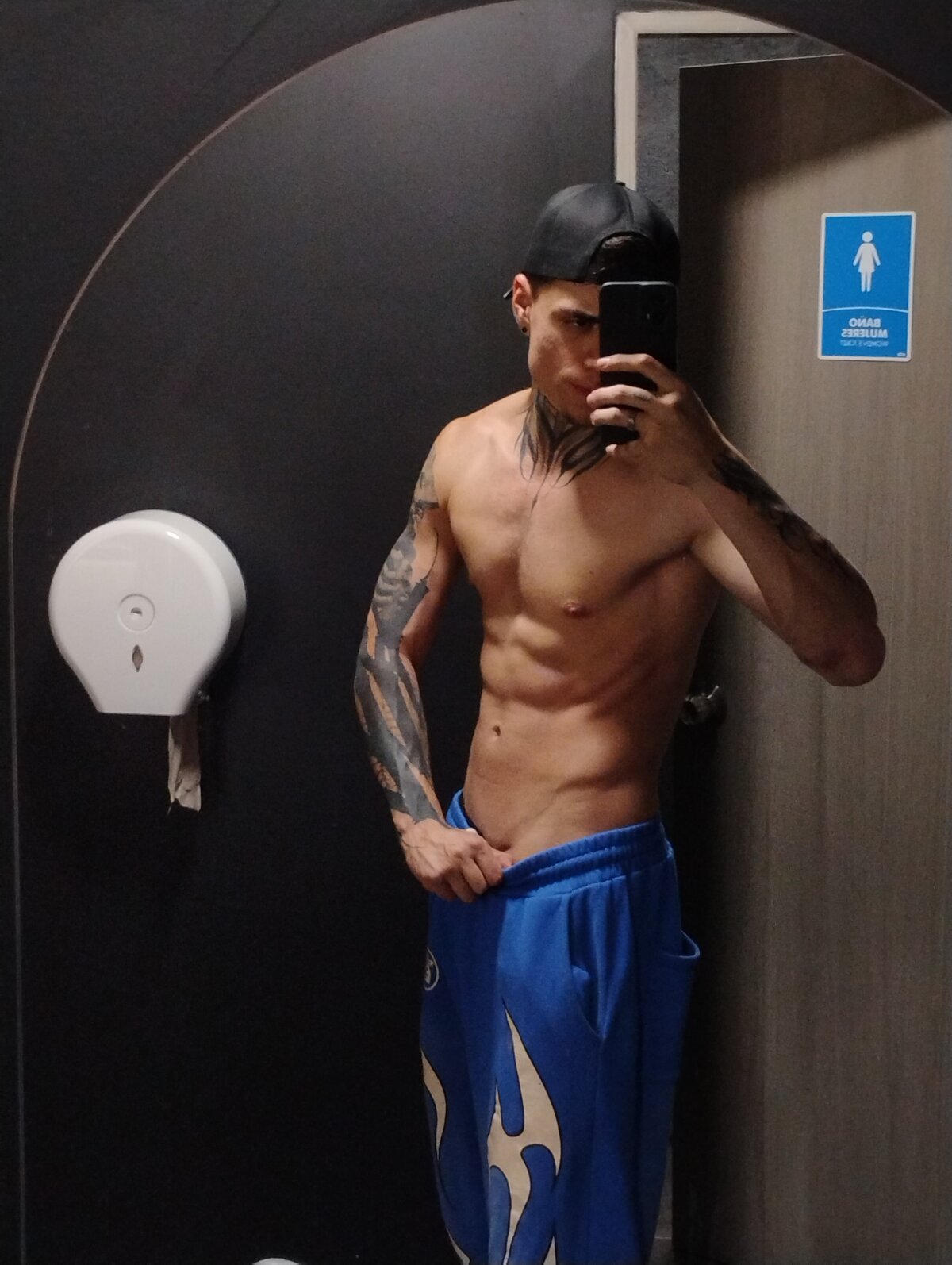 acxel_prescot 热门图片 5069