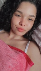 angeline_teen Sin maquillaje👄👀 Billede 5