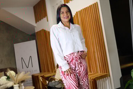 Mia_Bellefort Can you undress me? Bilde 3