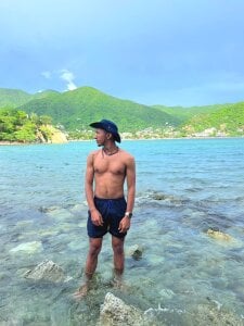 Rogers_cum_ A sunny day  2. fénykép