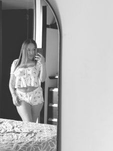 IamDennis Public Pic 3