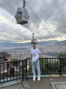 An afternoon at the Medellín viewpoint ✨ de dilan_alfonzo Foto 9