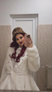 AriBlair Public Pic 2