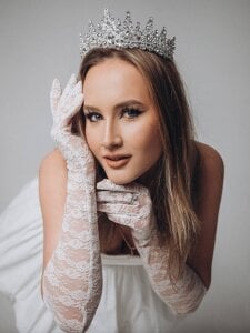 Public de YvoneSporman  4 Imagens