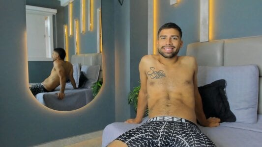 MyStrongSubmissive me Pic 3