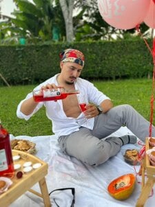 MrFox__ Our Valentine’s Date 🍷🍷 Foto