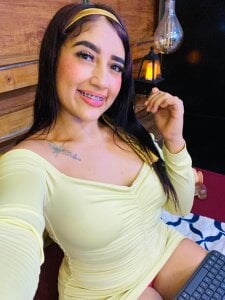 micaela_naugthy happy Pic