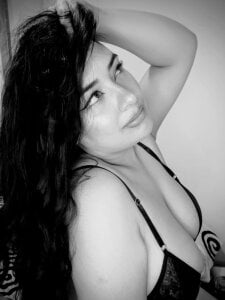 julietabigboobs's sexi bikini, big ass Sex Photo 1