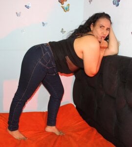 AlexaNovoa_ Casual Pic 4