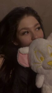 DanielaKrabbe Hiding in comfort of evening ❤️‍🔥 Pic 5