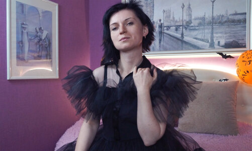 Lena_Paulles Your queen Pic 3