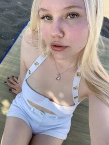 Public od MistikMinx  snímek