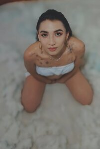 little_sofi_t
