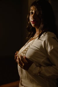 charlottebrowns_ MY WHOLE BODY IS WAITING!! Photo