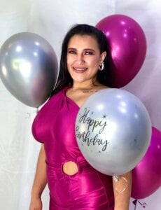 VeronicaOlson_ my birthday sharing this special moment with you🔥🎉🎁 Pic 8